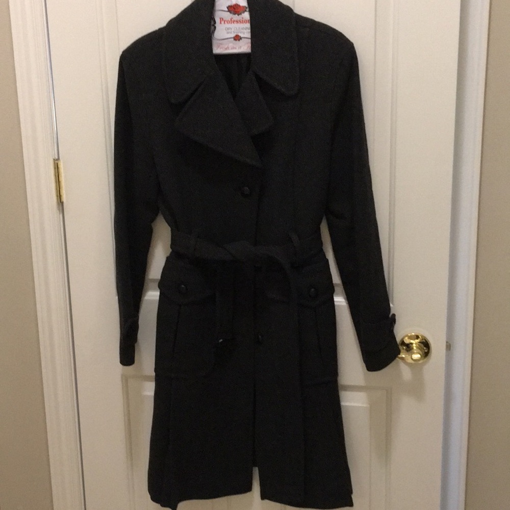 Gorgeous DKNY Wool blend coat, excellent condition